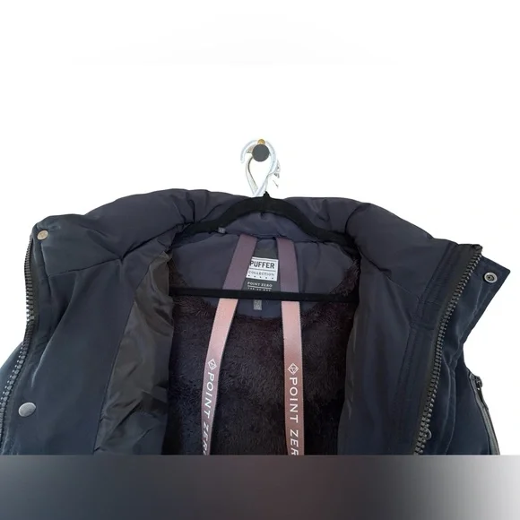 Point Zero Puffer Collection LEVI Iconic Long Puffer - Picture 8 of 11